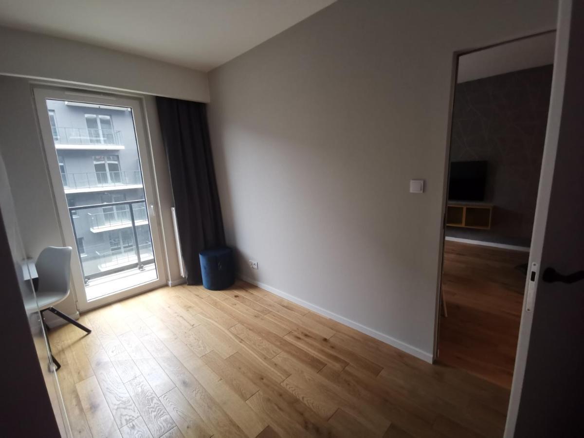 Urban Space Apartament 64 - Free Parking Wrocław Zewnętrze zdjęcie